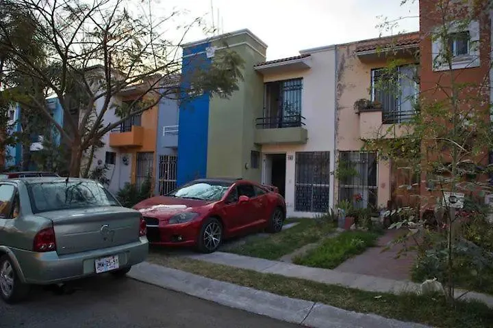 Casa En Fraccionamiento/ Cerca Del Aeropuerto/ Guadalajara. 墨西哥